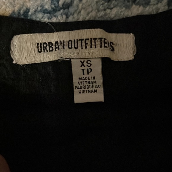 UO Hayley Linen Pleated Mini Skirt in black size XS - Picture 4 of 6